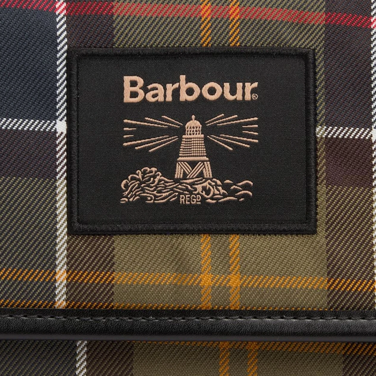 TARTAN HANGING WASHBAG