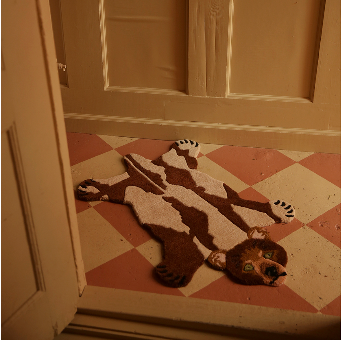 Quin Bear Rug Small