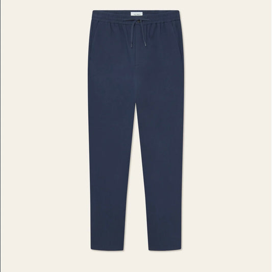 Como Tapered Textured Drawstring Pant