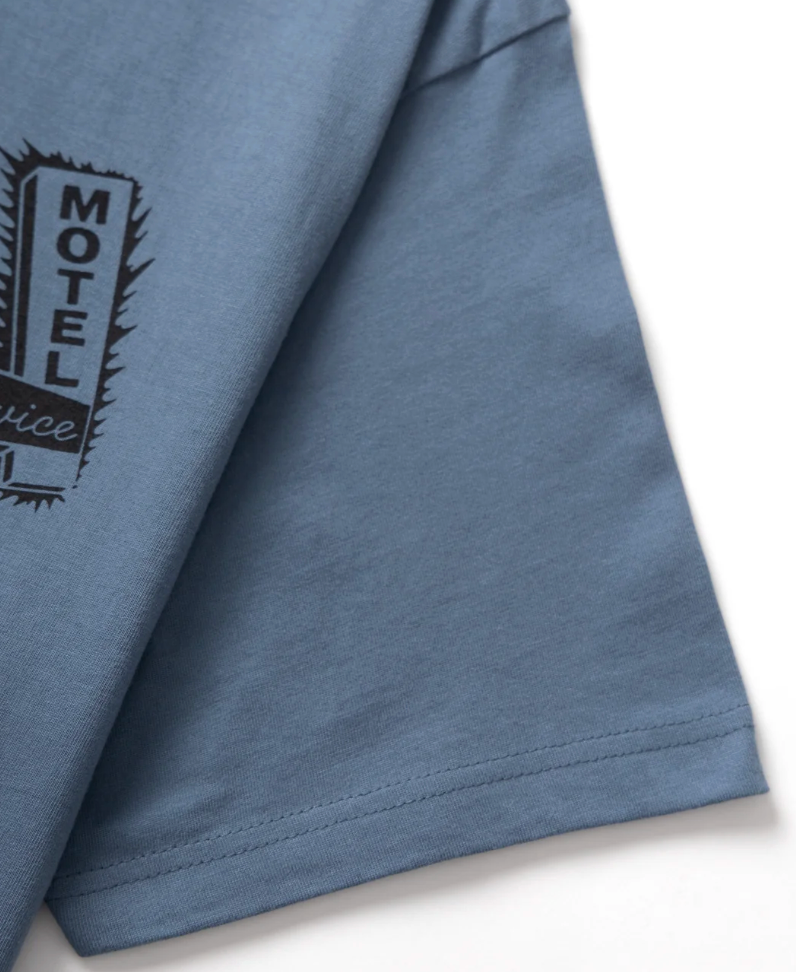 MOTEL TEE