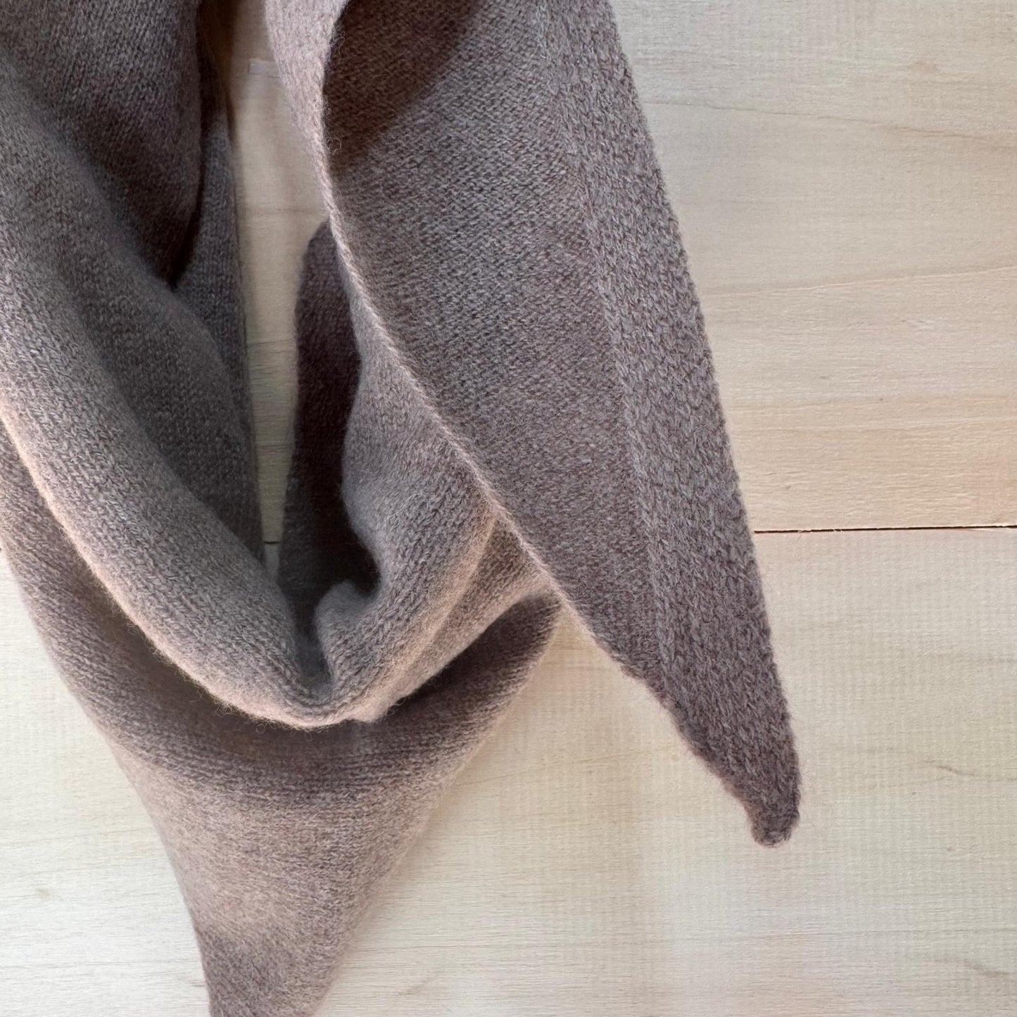 Sophie Scarf Laine