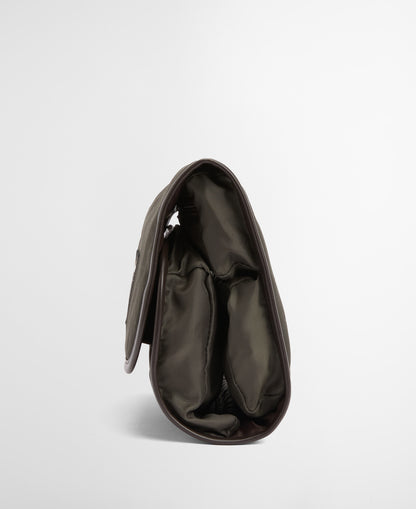 BARBOUR - Wax Hanging Washbag