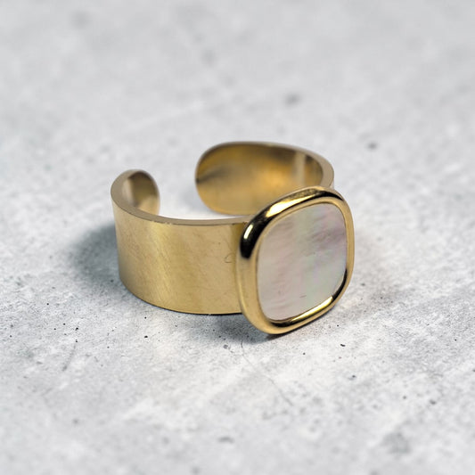 Bague carré nacré